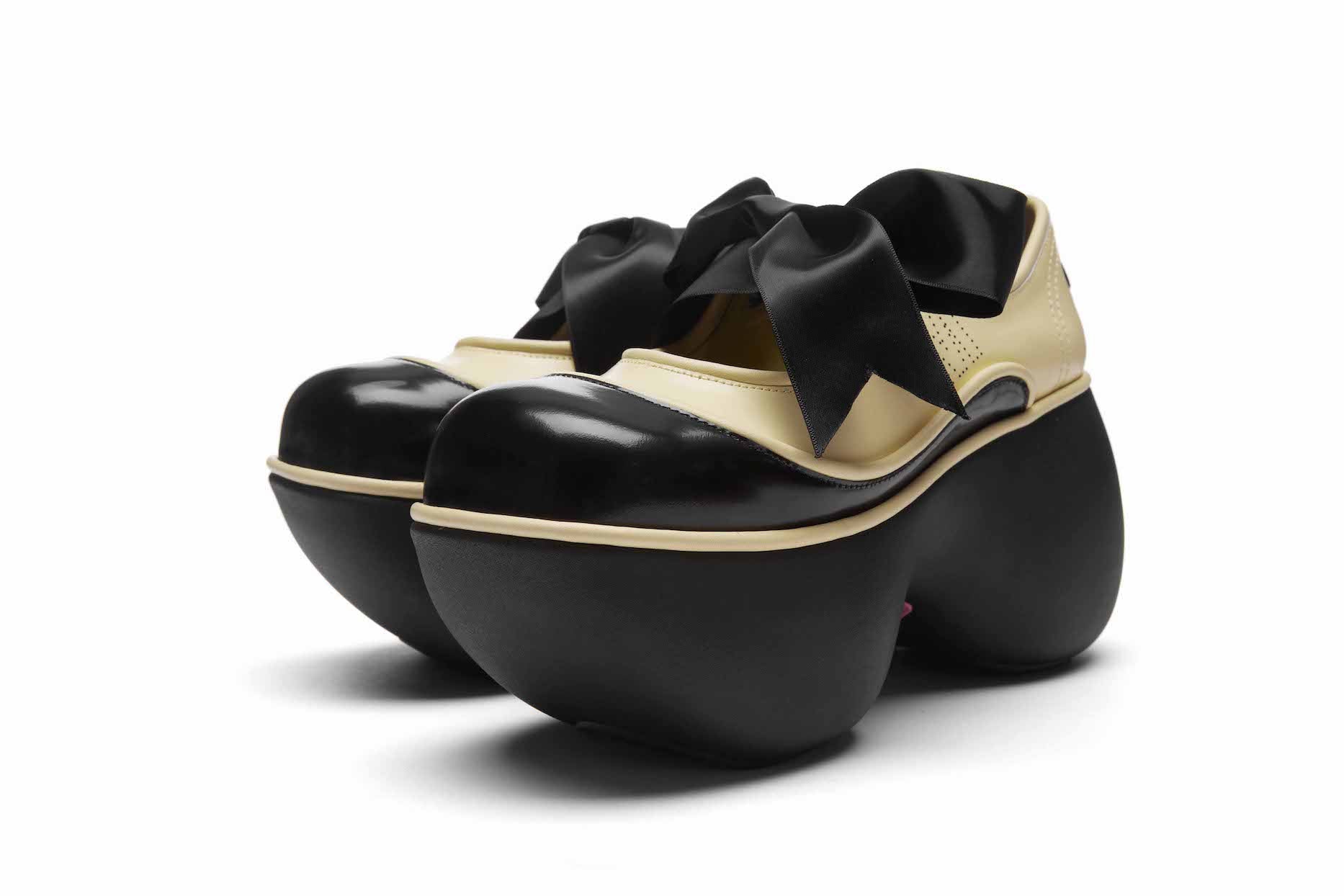 Load image into Gallery viewer, motoguo's Uwabaki (Cream)