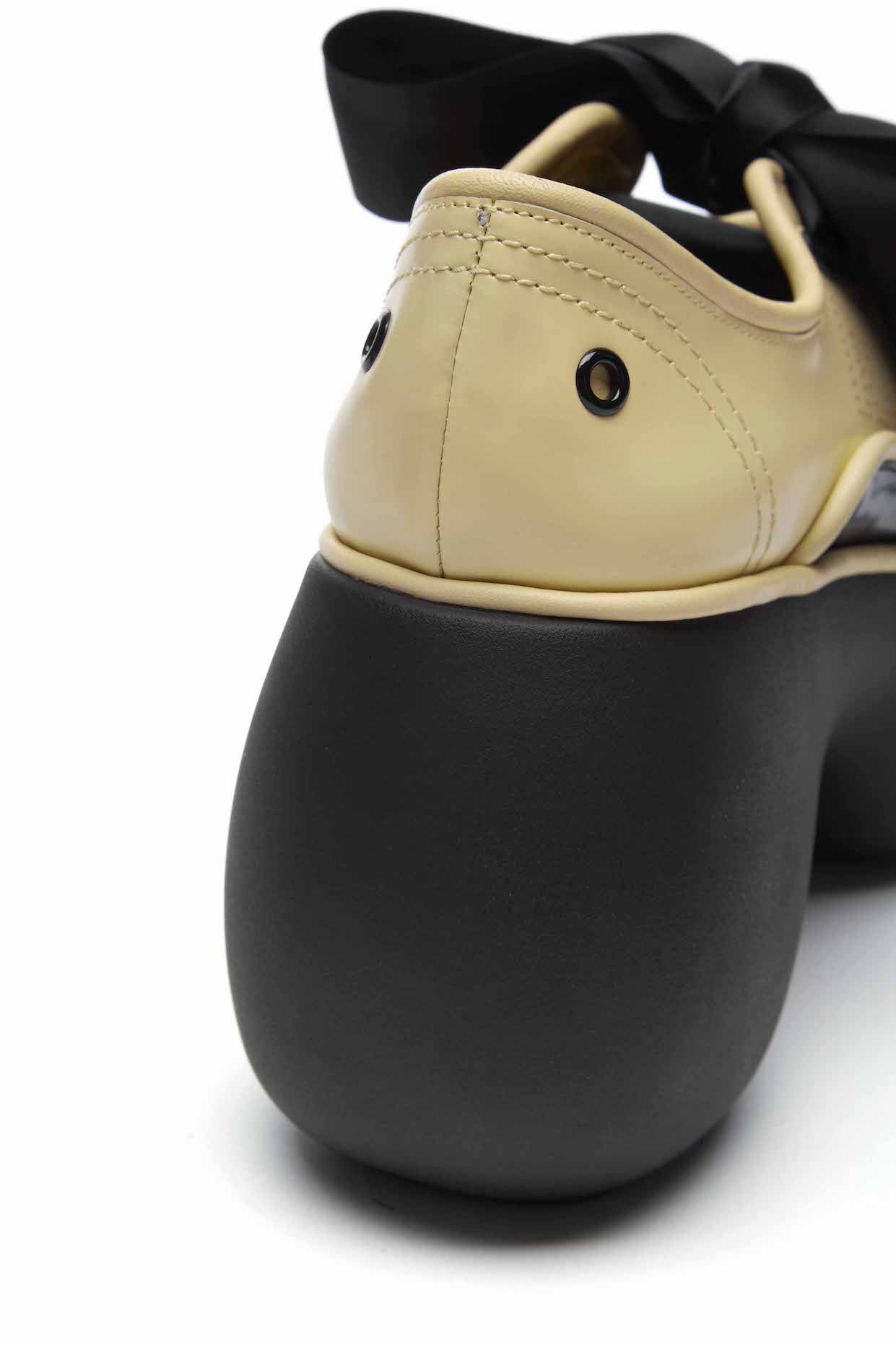 Load image into Gallery viewer, motoguo's Uwabaki (Cream)