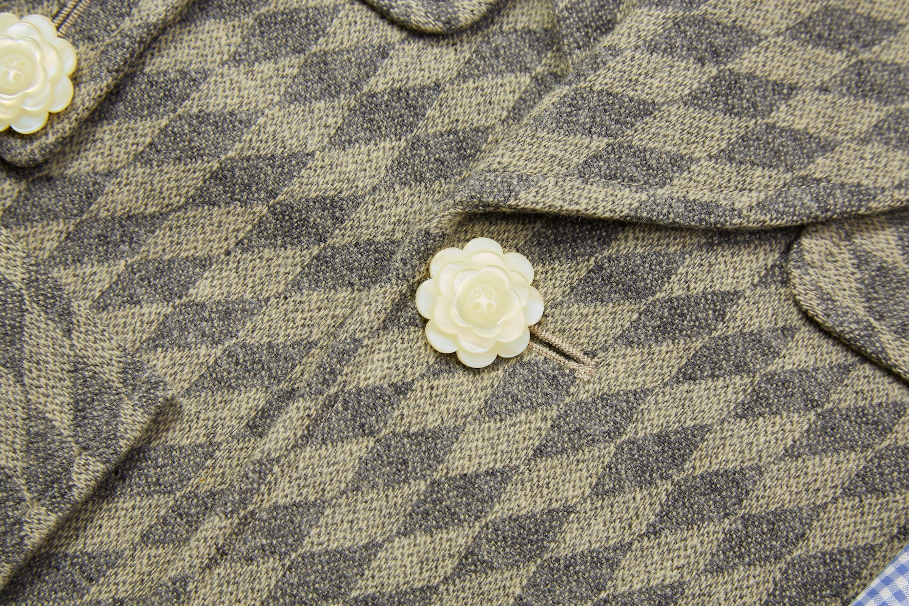Load image into Gallery viewer, The Rhombus Coat 02 (Smoky Gray)