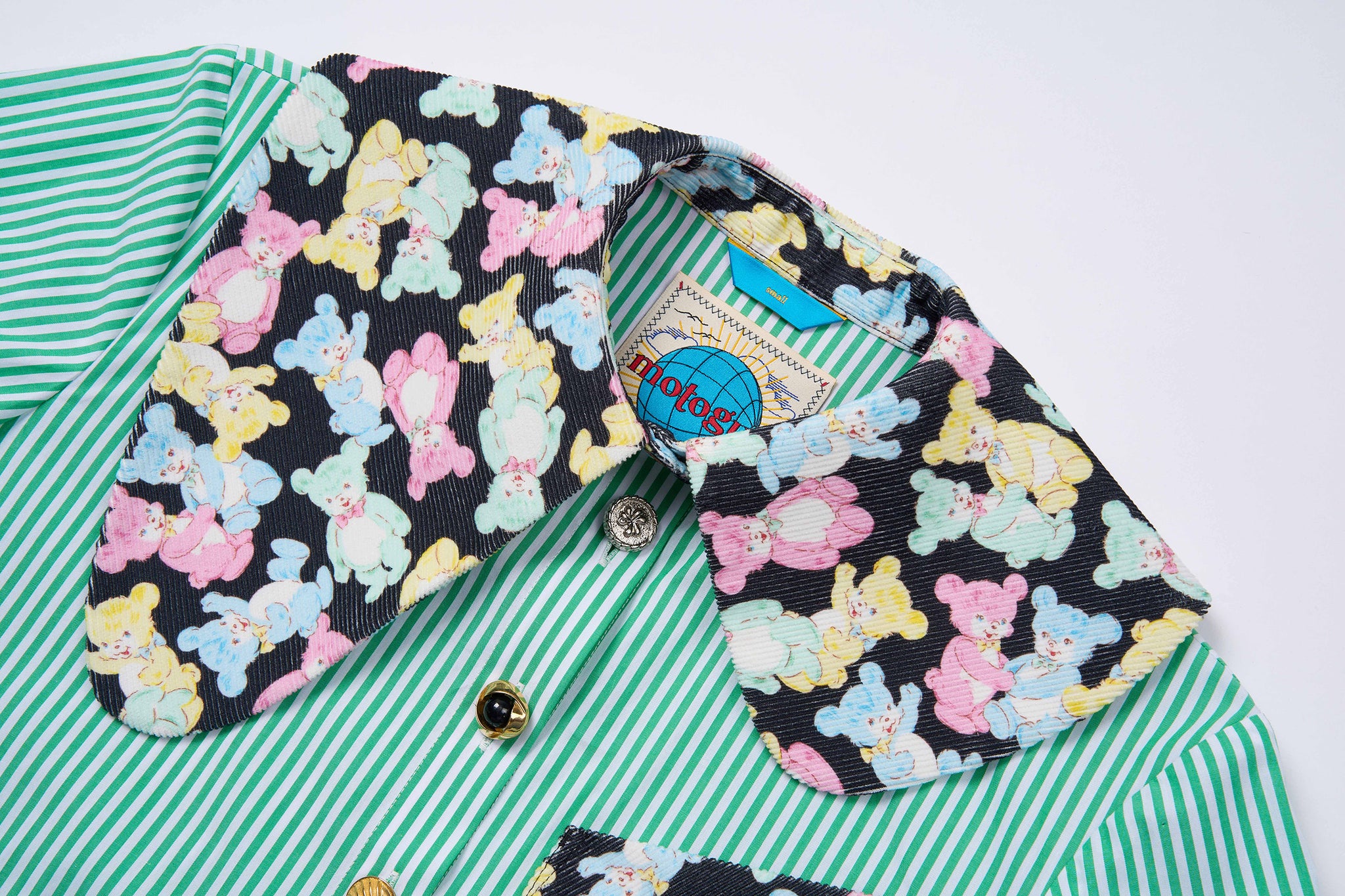 Load image into Gallery viewer, Bear With Me (Citronella Green)