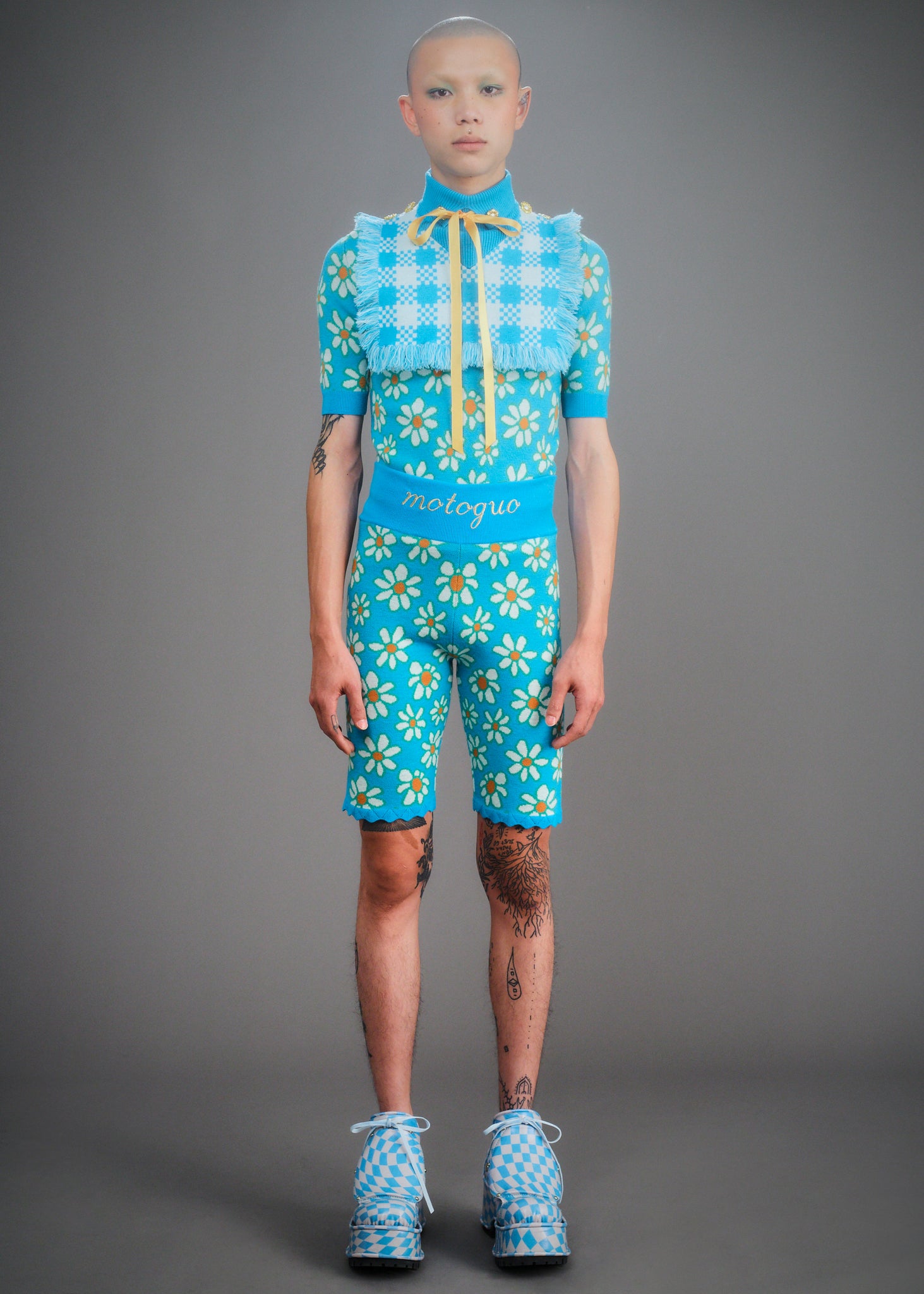 Load image into Gallery viewer, Daisy and Tiny Tim (Lake Blue)