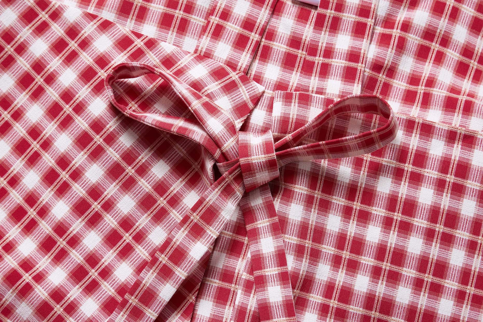 Load image into Gallery viewer, Picnic Apron
